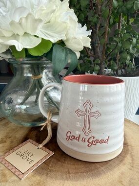 ✨NWT GOD is GOOD Mug🩷